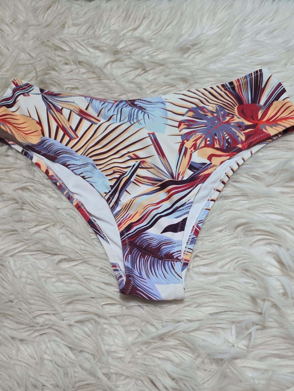 Cupshe Tropical Bikini Bottoms- Medium